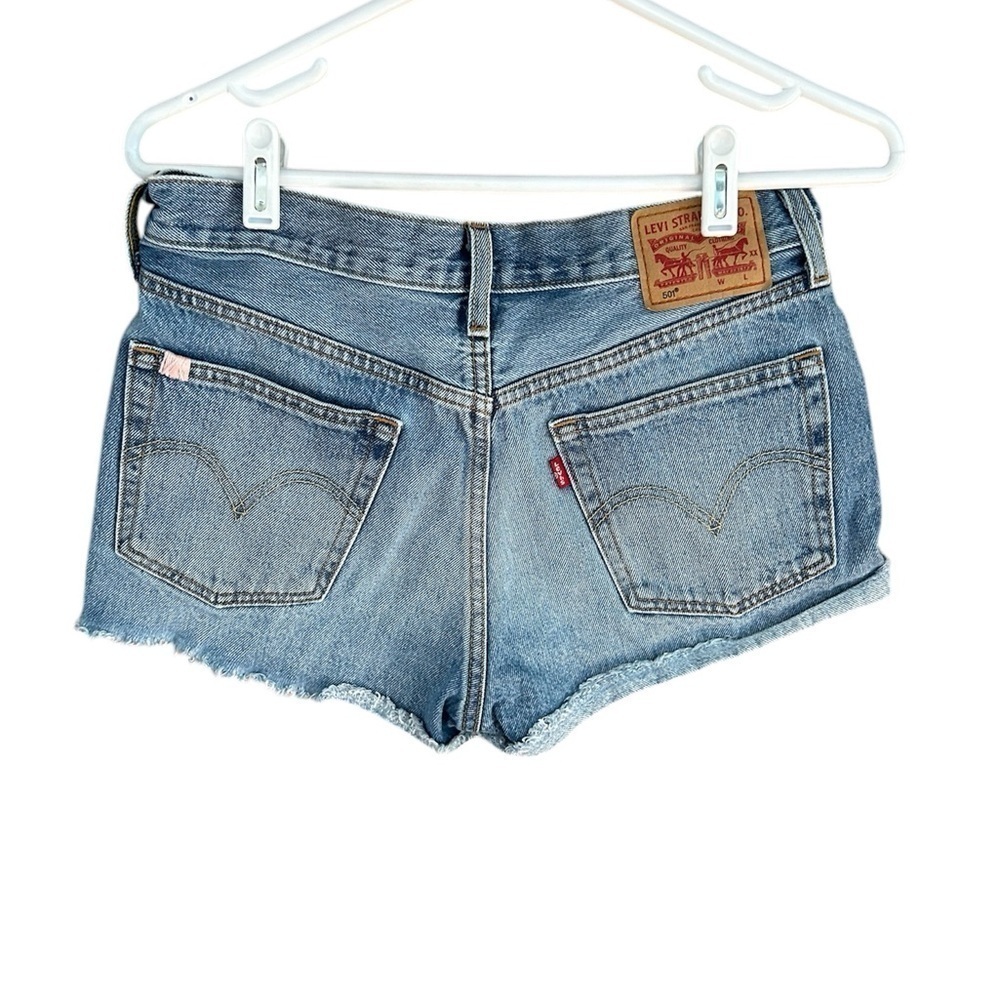 Levi’s 501 Button Fly Jean Short Mid Rise Pink Embroidered Rolled Hems Sz 28